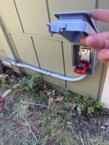 Troubleshooting outlet