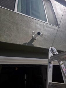 Installing dimmer switch